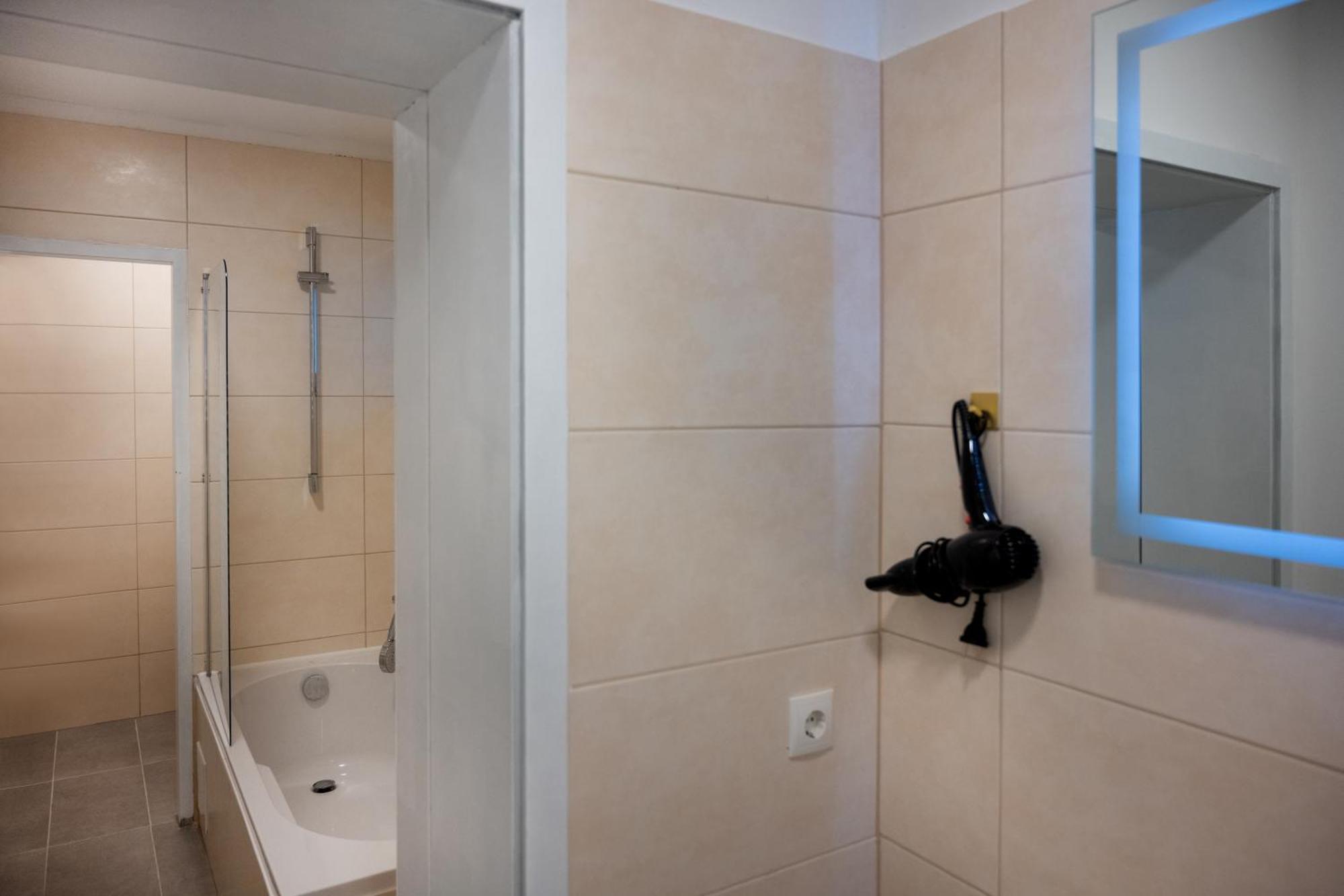 Apartment Wohngut-city 3 Fuer Max 5 Personen Inklusive Parkplatz Hagen (Arnsberg)